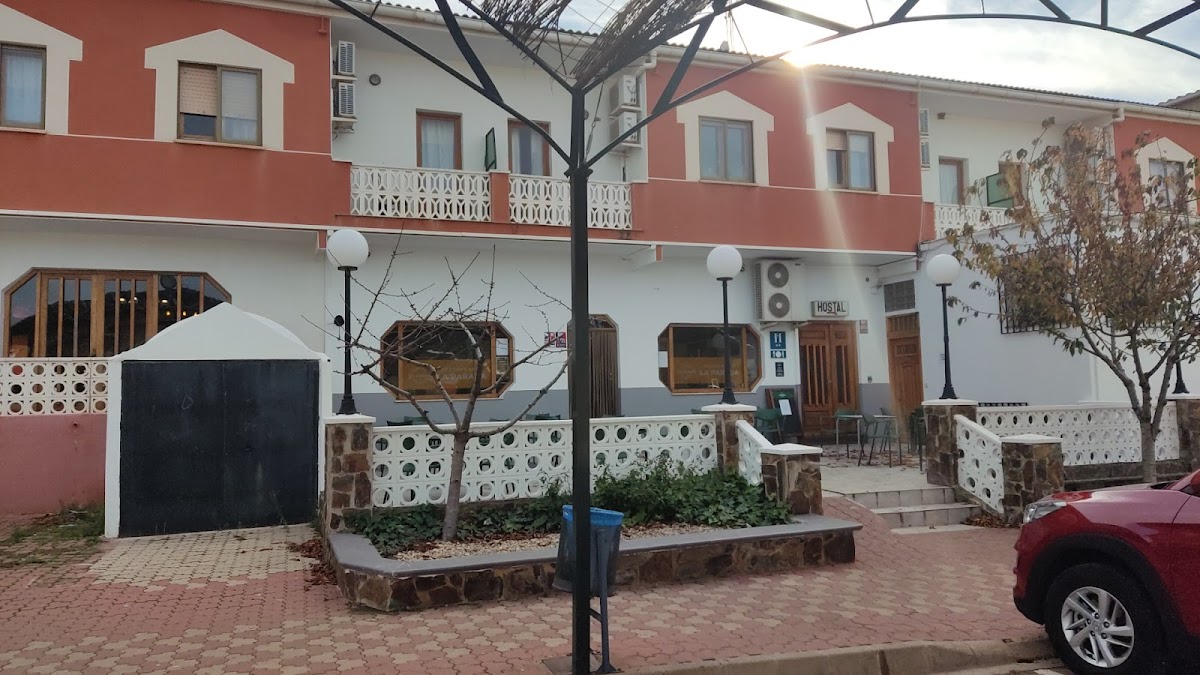 Hostal y Restaurante El Cazador